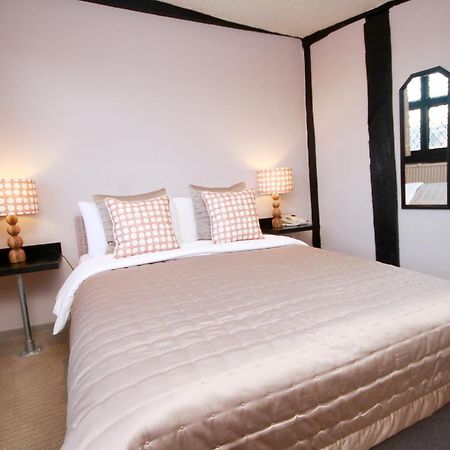 Crown Hotel Nantwich Bagian luar foto