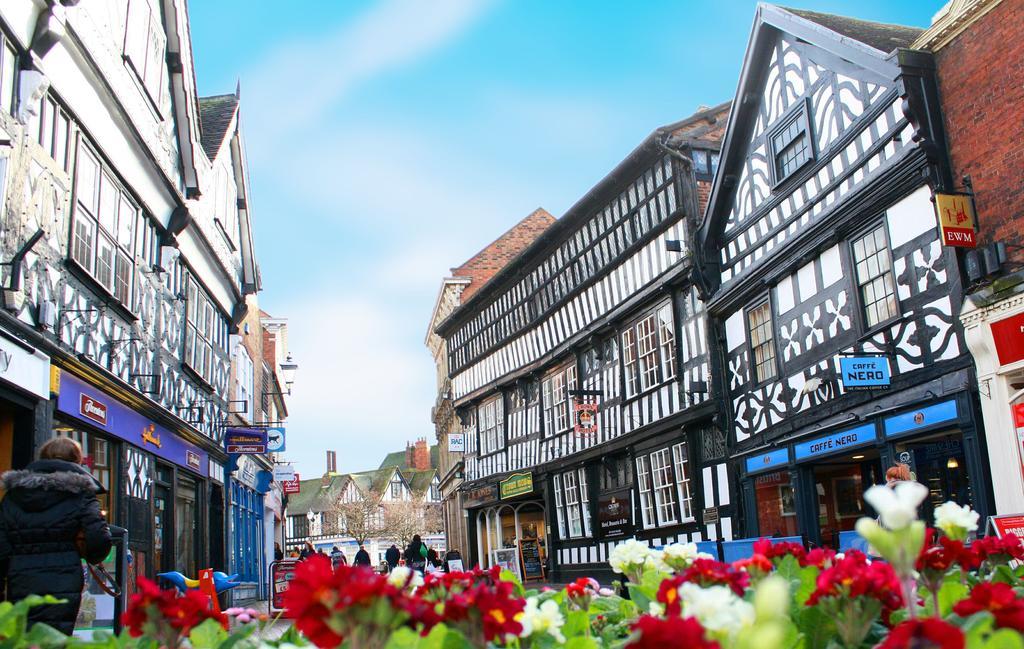 Crown Hotel Nantwich Bagian luar foto