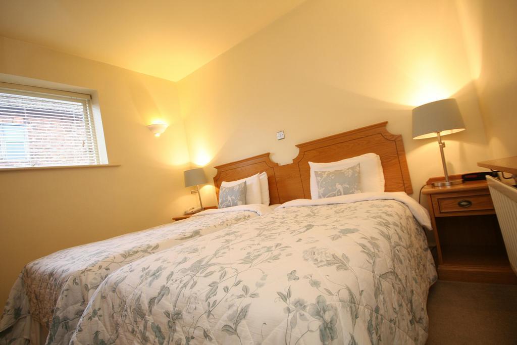 Crown Hotel Nantwich Ruang foto