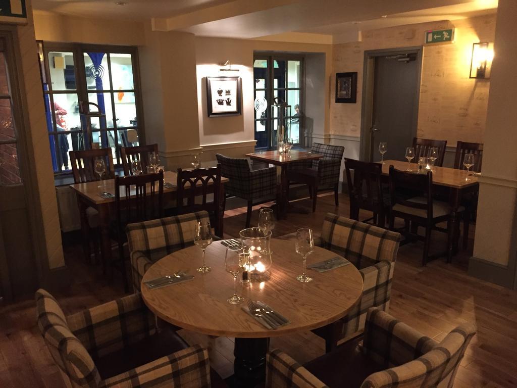 Crown Hotel Nantwich Bagian luar foto