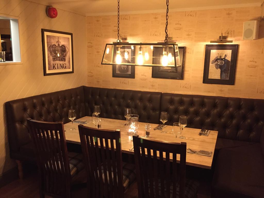 Crown Hotel Nantwich Bagian luar foto